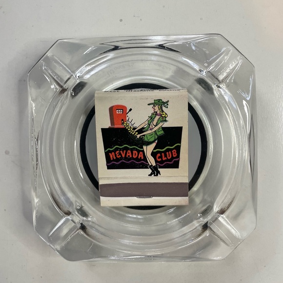 Nevada Club Casino - Las Vegas, Nevada Souvenir Matchbook & Matching Ashtray set - Picture 6 of 6